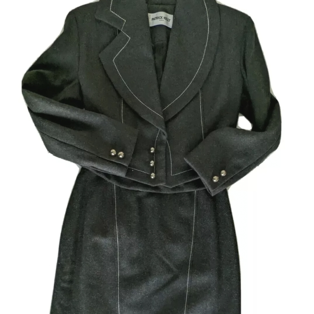 Runway Patrick Kelly Paris Vintage Grey Wool Suit Size 8/10 Skirt and Blazer